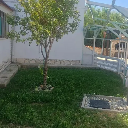 With Parking Space Pag - 27836 Pag Town